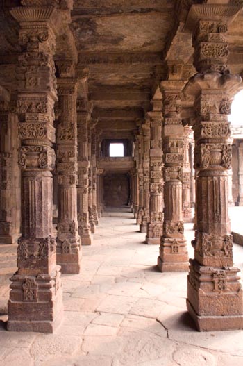 Row of Columns at Quwwatu'l Islam (Qutb Minar Complex)